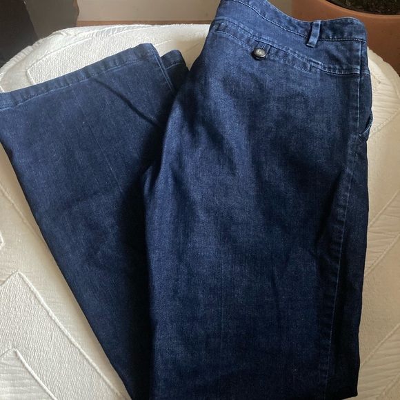 Gap wide pant leg jeans. - Picture 5 of 7